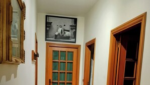 Vesuvio | Soundproofing, iron/ironing board (on request), WiFi (free) - Antoniet (Naples)