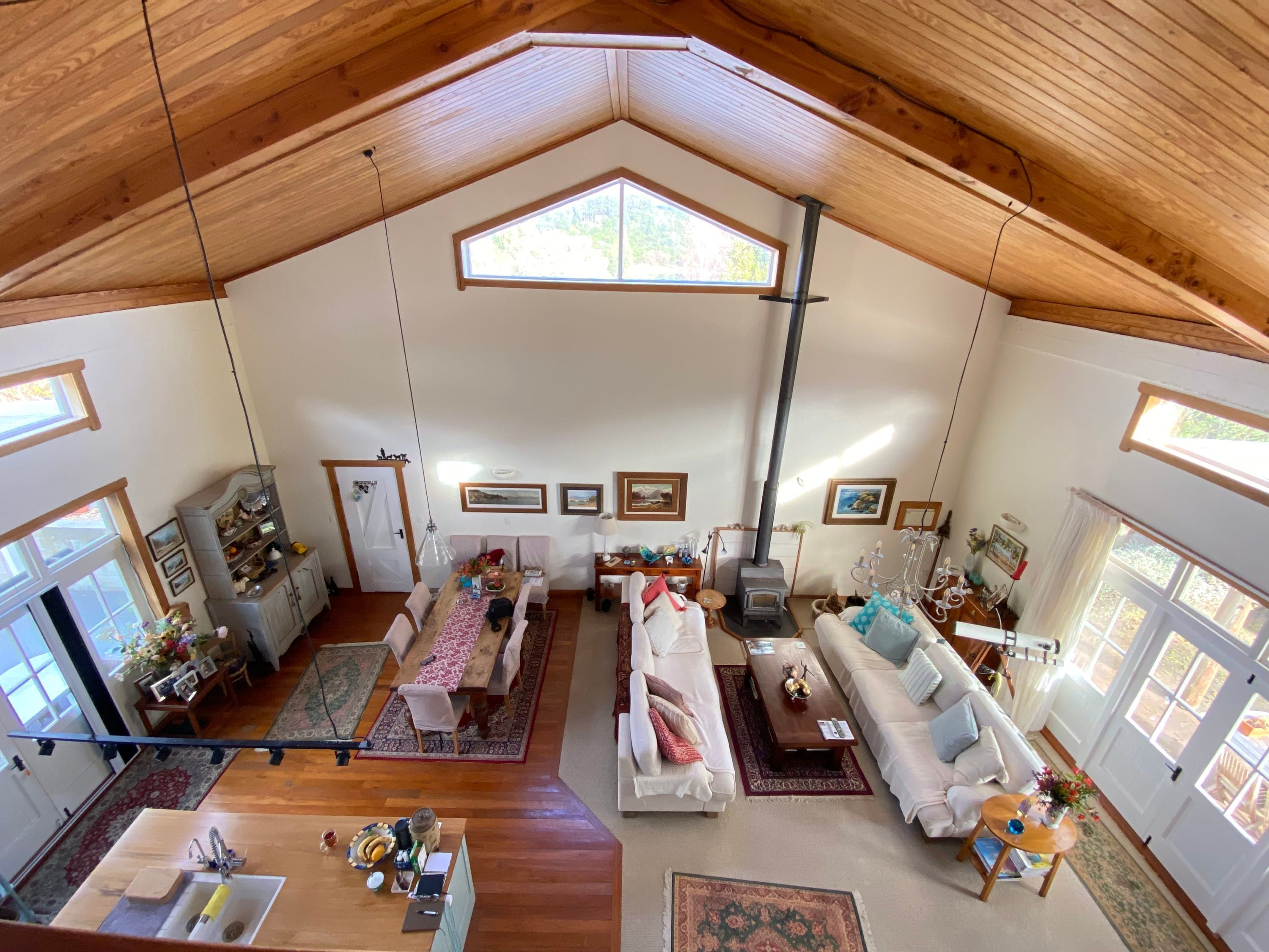 5 عدّة غرف نوم وخدمة الإنترنت