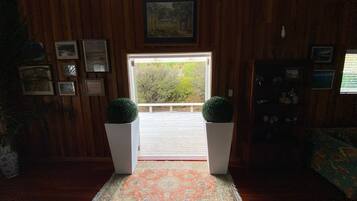 House | 5 bedrooms, Internet