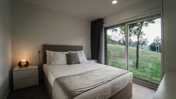 Standard Bungalow, 1 Double Bed with Sofa bed, Balcony, River View | 1 bedroom, hypo-allergenic bedding, minibar, cots/infant beds