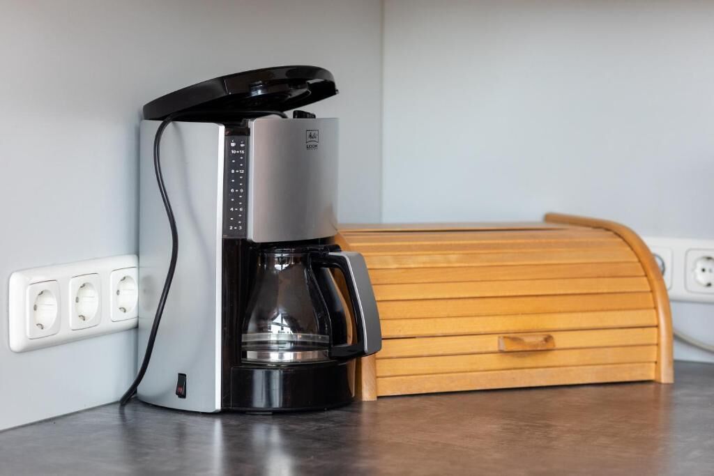 Kaffee und/oder Kaffeemaschine