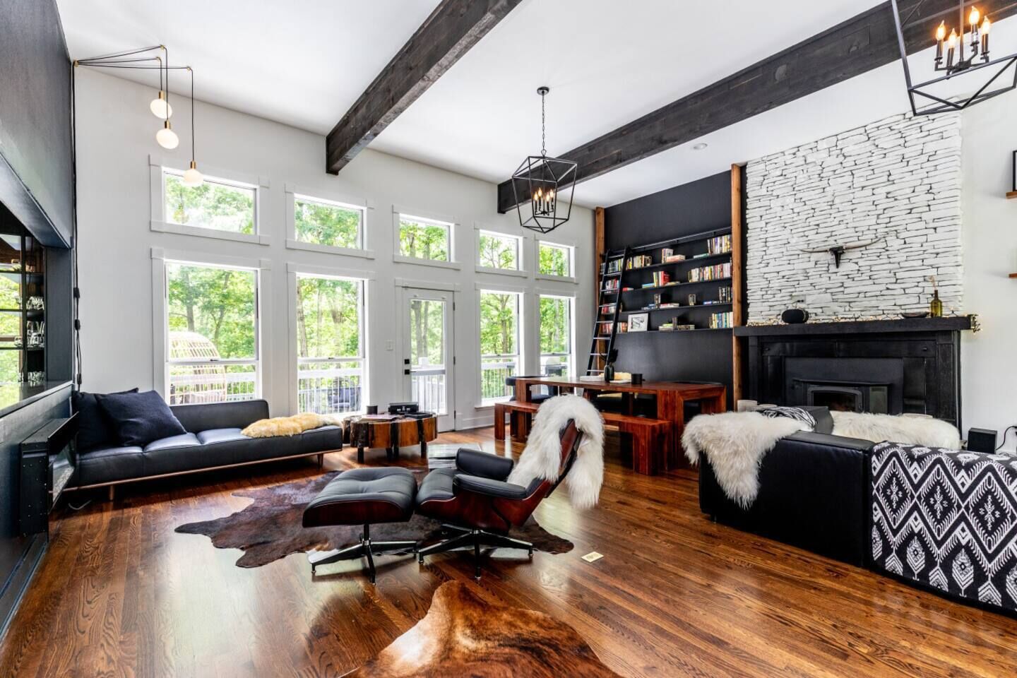 Älytelevisio, kirjoja