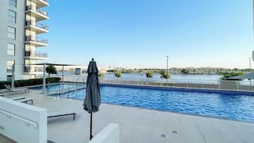 Piscina a l'aire lliure