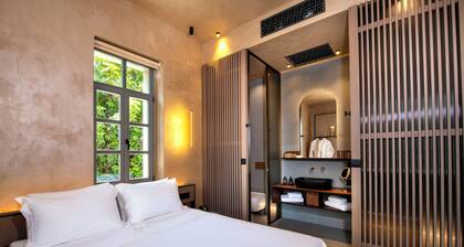 Nearchou Boutique Hotel