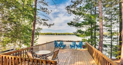 Lake Tomahawk Summer Oasis w/ Deck!