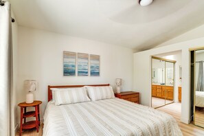 House (3 Bedrooms) | Interior - Water-view Home w/ Hot Tub in Lake Elsinore! (Lake Elsinore)