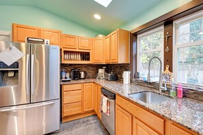 House (1 Bedroom) | Interior