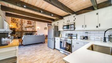 Casa (3 Bedrooms) | Interior