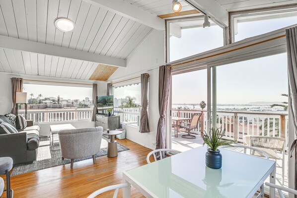 Căn hộ (3 Bedrooms) | Nội thất