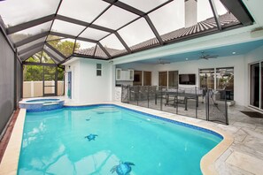 House (3 Bedrooms) | Interior - Outdoor Oasis: Family-friendly Cape Coral Home (Cape Coral)