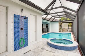 House (3 Bedrooms) | Interior - Outdoor Oasis: Family-friendly Cape Coral Home (Cape Coral)