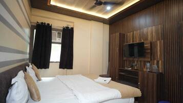 4 chambres, fer et planche Ă repasser, Wi-Fi