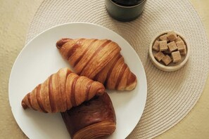 Breakfast meal - Gable View (Somerset)