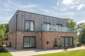 Exterior - Blooms House - Cookswood (Somerset)