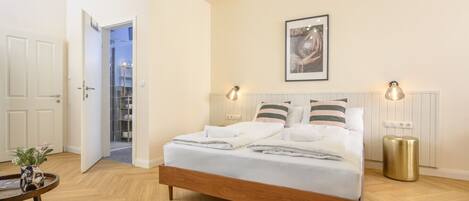 1 chambre, bureau, Wi-Fi gratuit, draps fournis