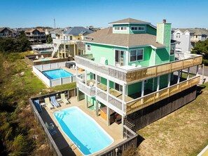 Exterior - 1 min Walk to the Beach with Pool and Hot Tub! (Corolla)