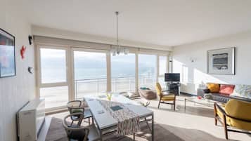 公寓 | 2 多间卧室、办公桌、高速上网