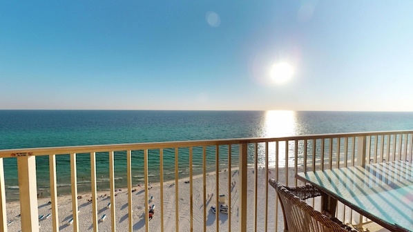 Property grounds - Starfish Escape: Tidewater 1003 - Complimentary Beach Service Included!! (Panama City Beach)
