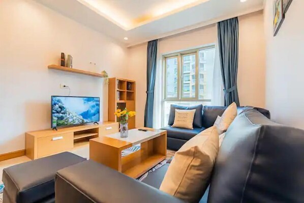 Basic Apartment, Balcony, City View | Living area - Saigon Pavillon Apartment (Ho Chi Minh City)
