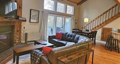 Fireplace, ski shuttle, pool & hot tub access, tennis. L3205 by LRS