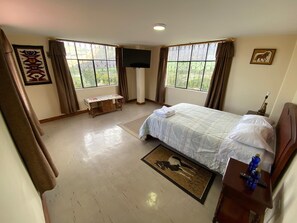 5 bedrooms, iron/ironing board, WiFi, bed sheets - EcoEscape: Confort y Aventura en un Solo Lugar. (Ibarra)