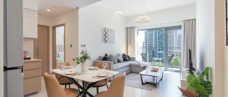 1 bedroom, in-room safe, iron/ironing board, free WiFi