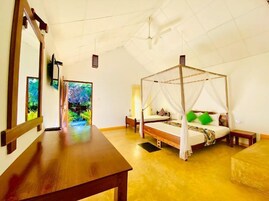 Deluxe Villa, 1 Bedroom, Private Bathroom, Pool View | 1 bedroom, desk, free WiFi