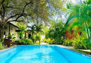 Alberca al aire libre 