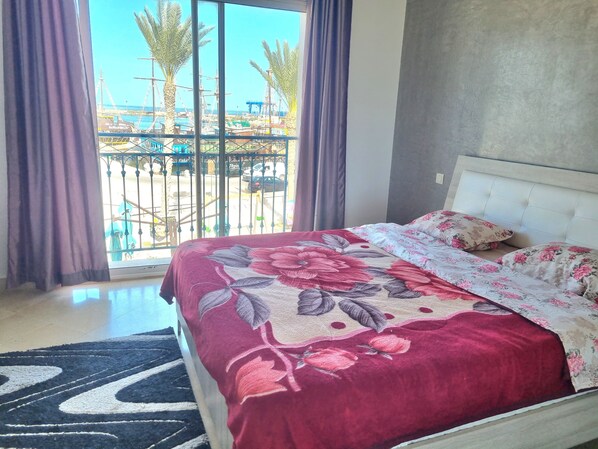 1 bedroom, WiFi, bed sheets