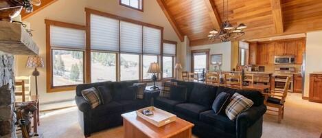 Apartment, 3 Schlafzimmer | Wohnbereich