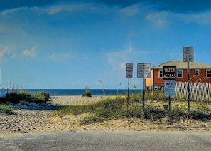 Cottage, 3 Bedrooms | Beach