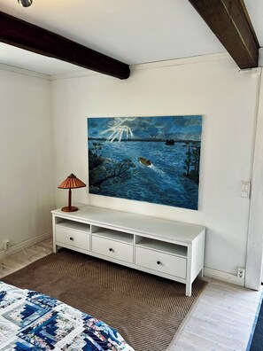 3 bedrooms, iron/ironing board, WiFi, bed sheets - Simple country side cottage with wonderful garden and lovely surroundings (Södermanlands län)