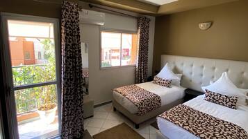 Comfort Double Room, Multiple Beds | Free WiFi