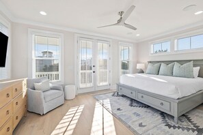 4 bedrooms, iron/ironing board, travel cot, free WiFi