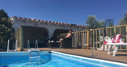 Lovely 4-bed Villa in L'ametlla de Mar, off Grid ,