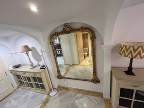 Apartment | Interior - Marbella Magna Apartment With Stunning Views (Marbella)