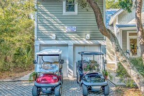 Property grounds - BHI Club + On Course + Sleeps 10 + 2 Carts (Bald Head Island)