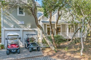 Exterior - BHI Club + On Course + Sleeps 10 + 2 Carts (Bald Head Island)