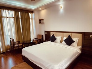 Deluxe Room - Surya Lake View Retreat (Tehri)