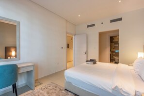 1 chambre, fer et planche à repasser, accès au Wi-Fi (inclus)