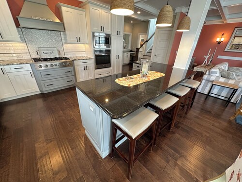 Beautiful Custom North Wildwood Home steps to the Beach, Beautiful Oceanviews