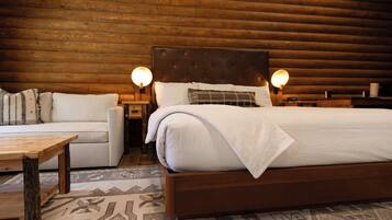 1 bedroom, iron/ironing board, travel crib, WiFi
