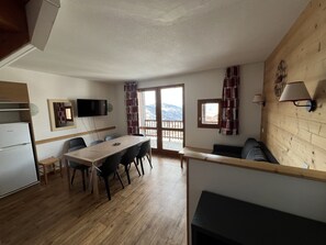 Interior - VALMEINIER : Beautiful apartment in the heart of Valmeinier 1900, 8 people (Valmeinier)