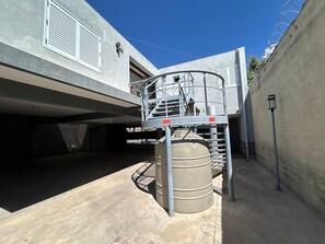 Property grounds - Andes Luján, new department Chardonnay (Luján de Cuyo)