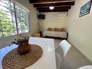1 bedroom, free WiFi, bed sheets - Andes Luján, new department Chardonnay (Luján de Cuyo)