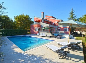 Villa (Villa with Pool) | Outdoor pool - Calm Countryside Rovinj Manor With Pool (Rovinj)