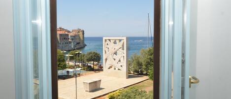 Apartment (One Bedroom Apartment with Sea View) | View from room