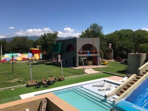 Seasonal outdoor pool, pool loungers - Apart Gallery (Villa San Lorenzo)