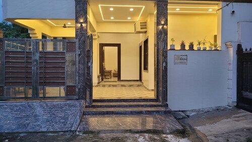 Homestay with Maheshwaris' in downtown Prayagraj 1