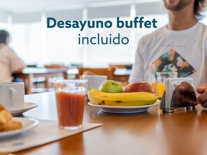 Ilmainen päivittäinen buffetaamiainen 